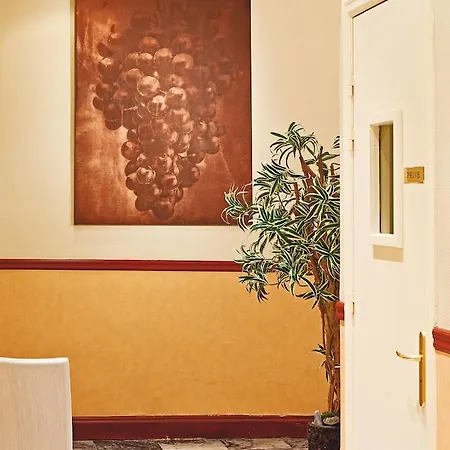 Bleues Balmoral Hotel Menton
